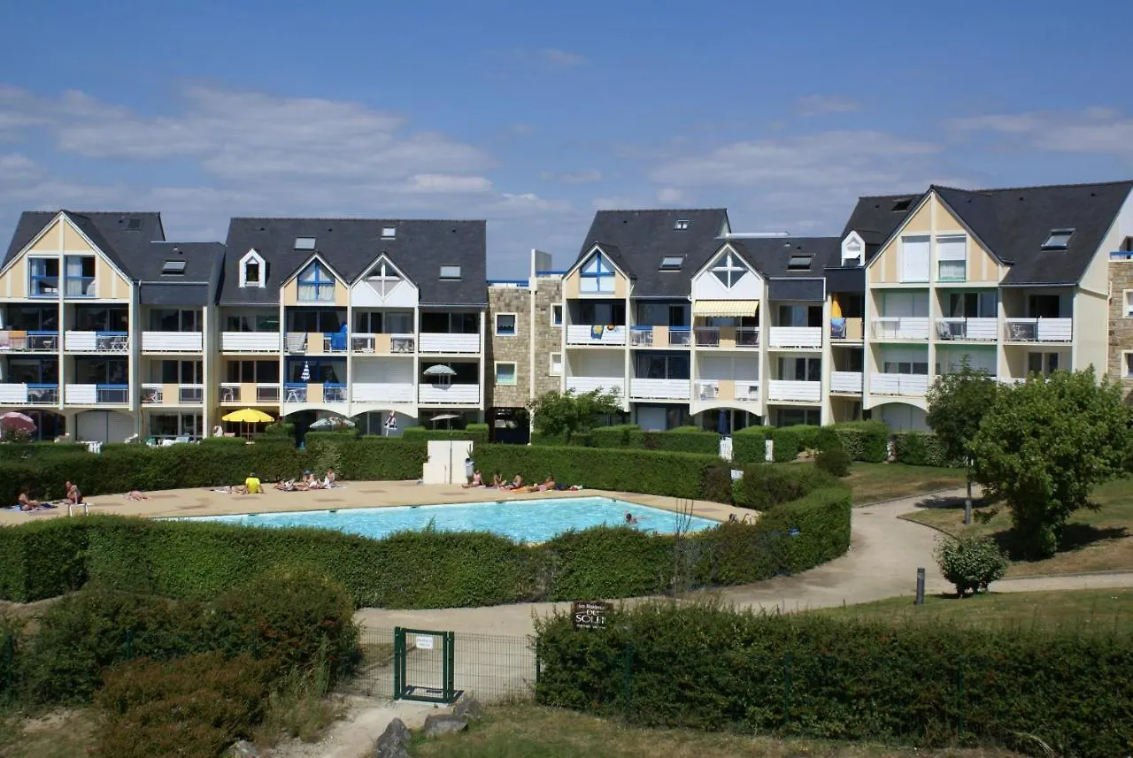 아파트 Ref 086 Appartement T2 Avec Terrasse Residence Avec Piscine 아르종